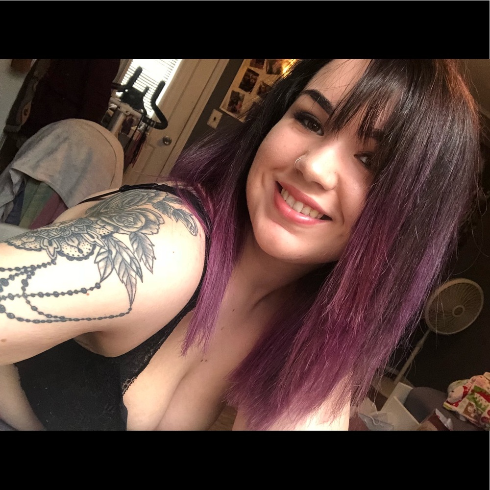 Meet your Posher, Lexi